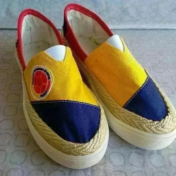 - Shoes - Colombian shoes- show your pride